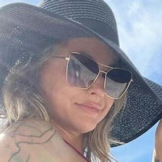 christmas abbott nude|christmas abbot Leaked Porn Videos and Sex Tapes .